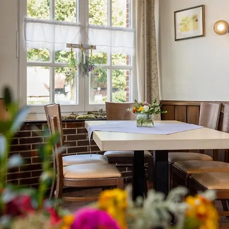 Landgasthaus Berns De Bakker ゲストハウス 2*